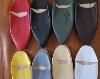 Slippers & Sandals