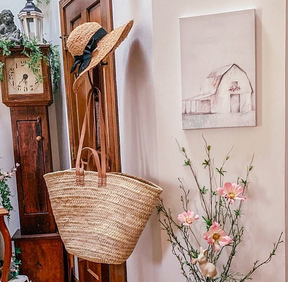 LINED FRENCH SHOPPING BASKET WITH LEATHER STRAP