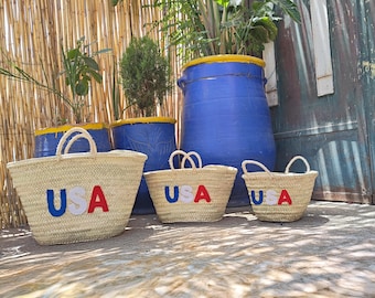 Straw Flag Bag USA Design, Custom Travel Bag For Women, Personalized Beach party bags, bridal shower favors, Engagement Gift,Beach basket