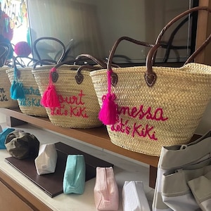 Customized Straw Bags Personalized WEDDING GUEST GIFT Monogrammed Bag Bridal Shower Bags, Custom Beach Bag, Straw Tote, Vacation Beach Bag
