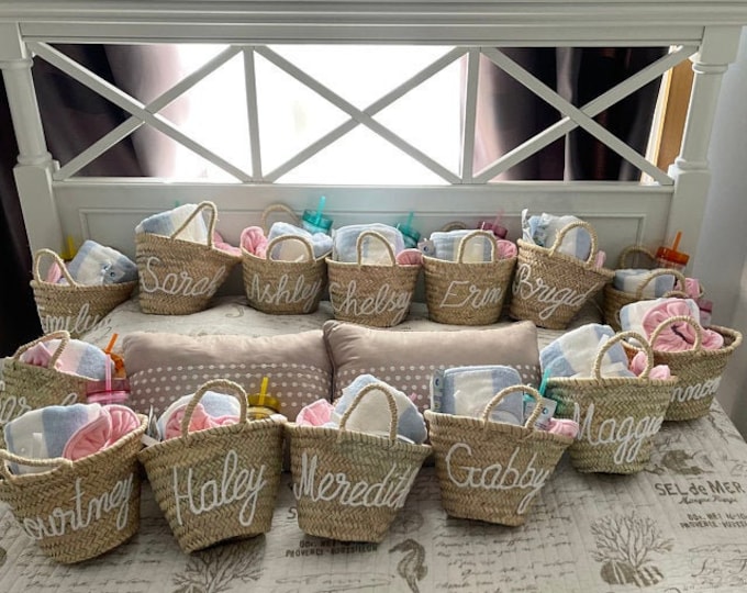 Featured listing image: Bridesmaid Gift Straw Tote – Personalized Basket with Name – Custom Bridal Party Bag – Woven Wedding Favor – Handmade in Morocco