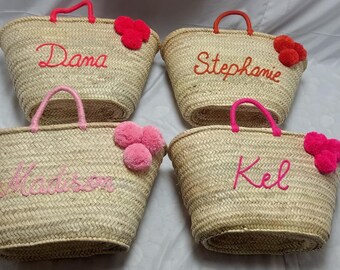 Personalised Pom Pom purse for bride, Bridesmaid Proposal Gift Bag,Custom beach bag gift for her, Girls Trip Bag, Hand Embroidered with Love