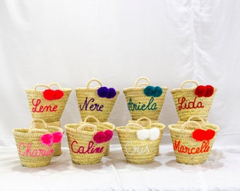 Personalized Party bridal handbag Gift Bag Bridesmaid Bag Gift Bag Tote Custom Gift Bag, Customized Small Basket, handmade embroidery basket