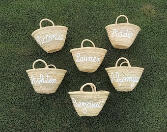 Embroidery Bachelorette Basket, Flower Girl Baskets Personalized Party bridal handbag Gift Bag Bridesmaid Bag Gift Bag , Customized Basket