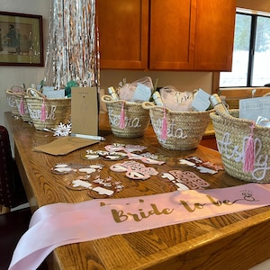 Personalized Party Gift Bag Bridesmaid Bag Gift Bag with Name Beach Tote Custom Gift Bag, Customized Small Basket, embroidery basket