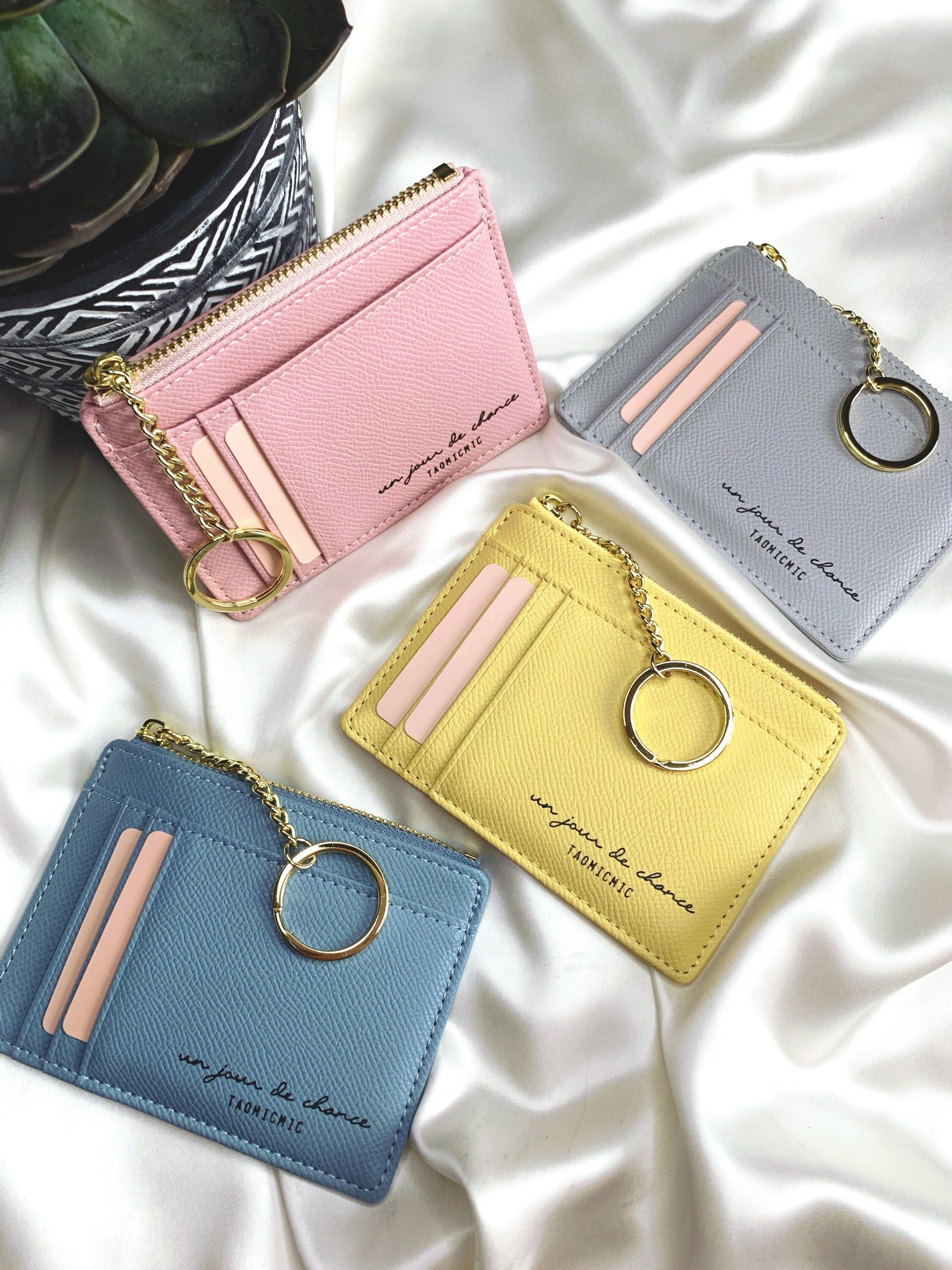 tiny wallet keychain