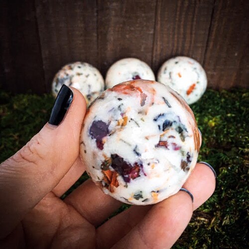 Full Moon Bath Salt New Moon Ritual Bath Salt Blessings Etsy