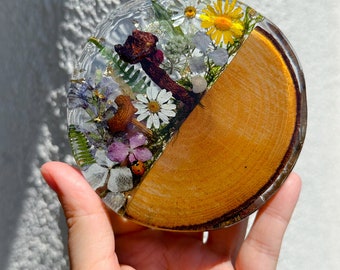 Pressed Flower Mushroom & Wood Resin Coasters, Botanical Art Cottagecore Cup Coaster Set of Two, Fungi Meadow Wildflower Decorative Coaster