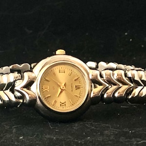 Rare CT Luxury Women’s Watch, Quartz, New Battery!