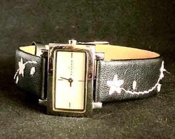Flower Power Skagen « Denmark » montre femme, bracelet en cuir, nouvelle batterie!