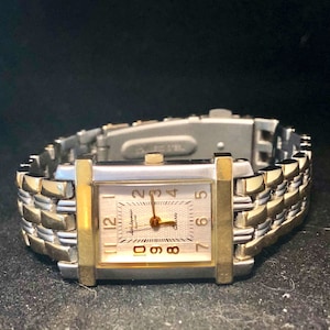 1 Jewel Jules Jurgensen Elegant Gold-Plated Two-Tone Ladies’ Bracelet Watch, New Battery!