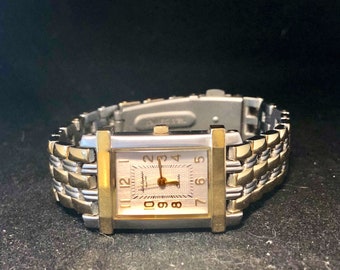 1 Jewel Jules Jurgensen Elegant Gold-Plated Two-Tone Ladies’ Bracelet Watch, New Battery!