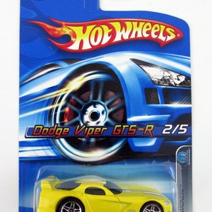 Hot Wheels Dodge Viper GTS-R #062 Mopar Madness 2 von 5 Gelben Die-Cast Autos 2006