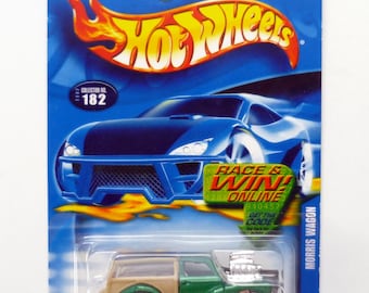 Hot Wheels 2001 Morris Wagon ミニカー 2001 First Editions: MORRIS WAGON – ORANGE TRACK DIECAST