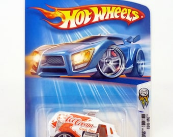 Hot Wheels Cool-one #100 First Editions 100/100 White Die-cast Car