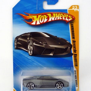 Hot Wheels Lamborghini Reventon Roadster #23 New Models Grey Die-Cast Car 2010