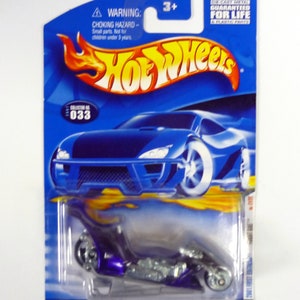 Hot Wheels Fright Bike #033 First Editions 21/36 Purple Die-Cast Motorcycle 2001