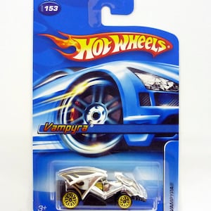 Hot Wheels Vampyra #153 Chrom Die-Cast Auto 2006