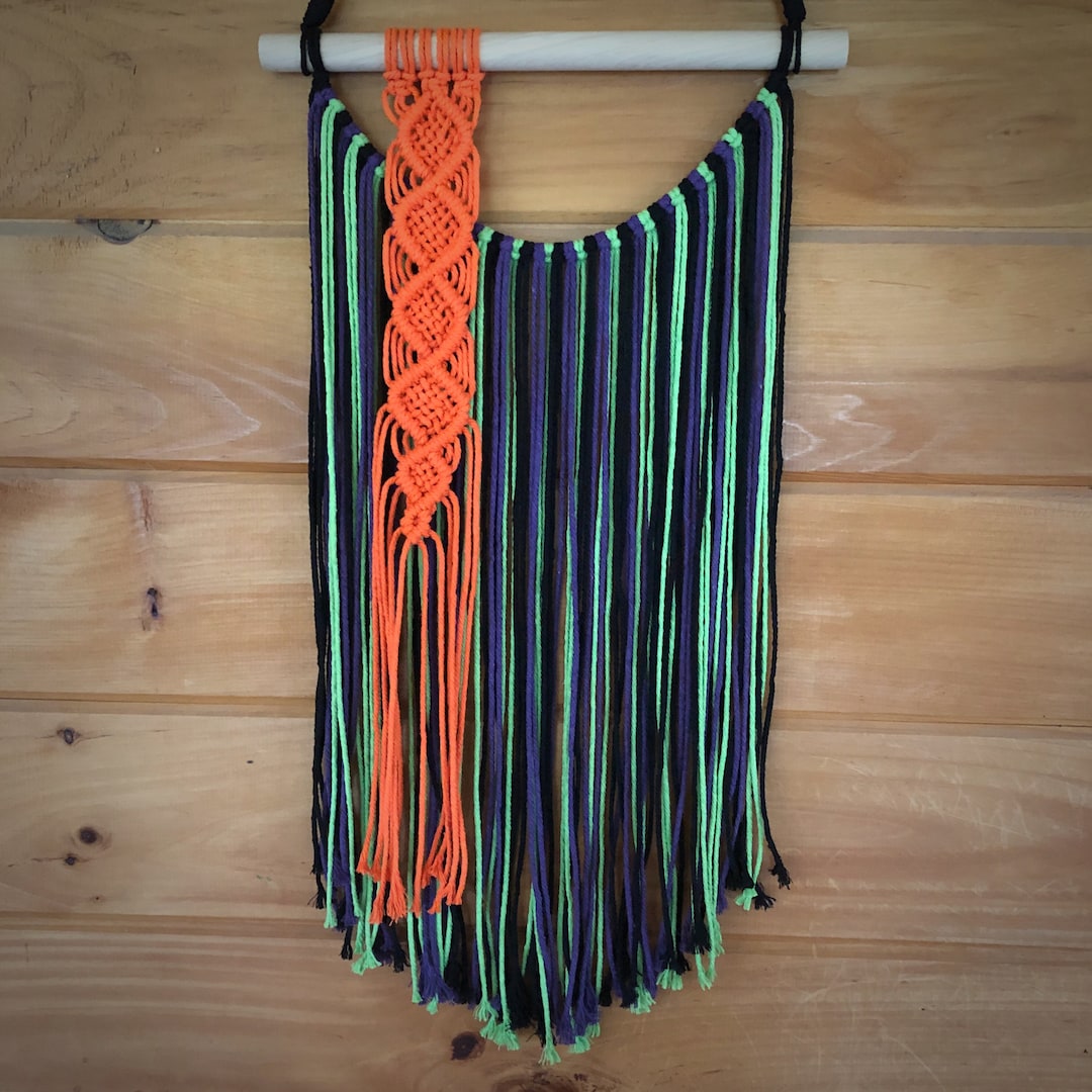 Macrame Hocus Pocus Handmade Halloween Macrame Wallhanging / Hocus Pocus Macrame ...