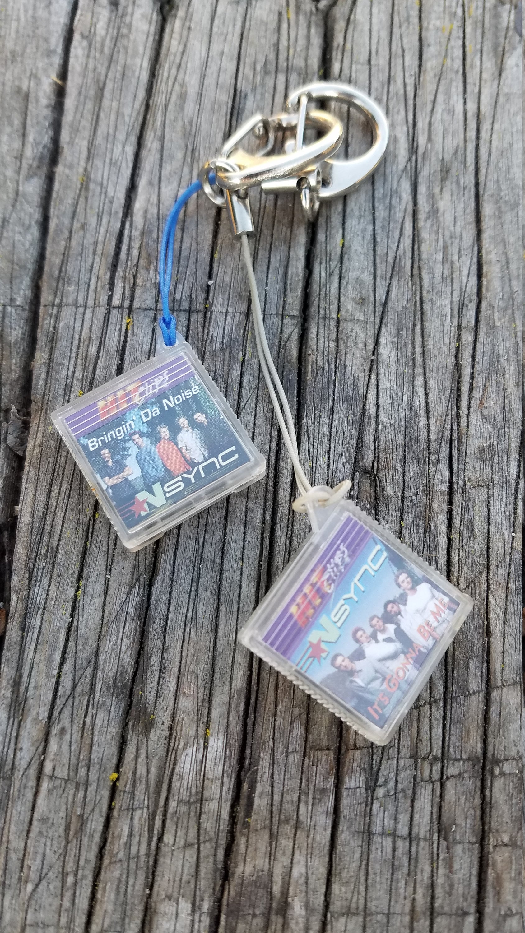 Hit Clips Amazon 90's Keychain Music Player Players 230 124