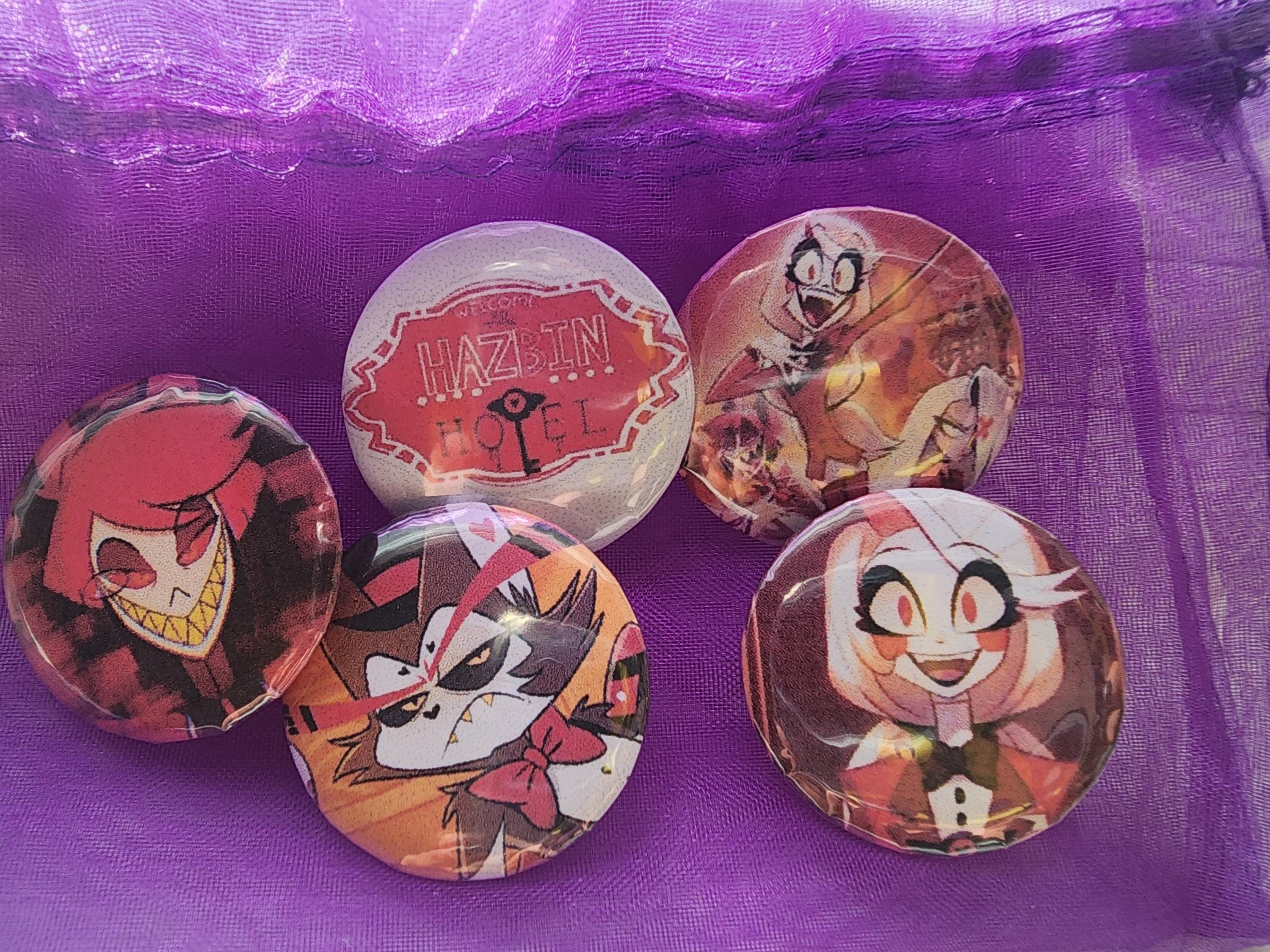 ハズビンホテルピンバッジセット – 5点コレクション | カスタム