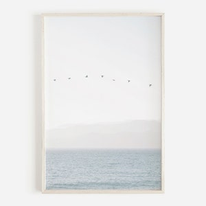 Flying Birds Ocean Print, Instant Art, Nature Photography, Modern Minimalist Poster, Photography Bird, Bird Nature, Printable Beach Decor