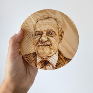 Portrait personnalisé à partir d&#39;une photo, portrait rond pyrogravé d&#39;un être cher, monument commémoratif, mariage, anniversaire, fête des mères, cadeau de fête des pères.