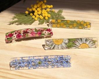 Real flower hair barrette