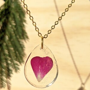 Collier pendentif coeur véritable fleur photo 6