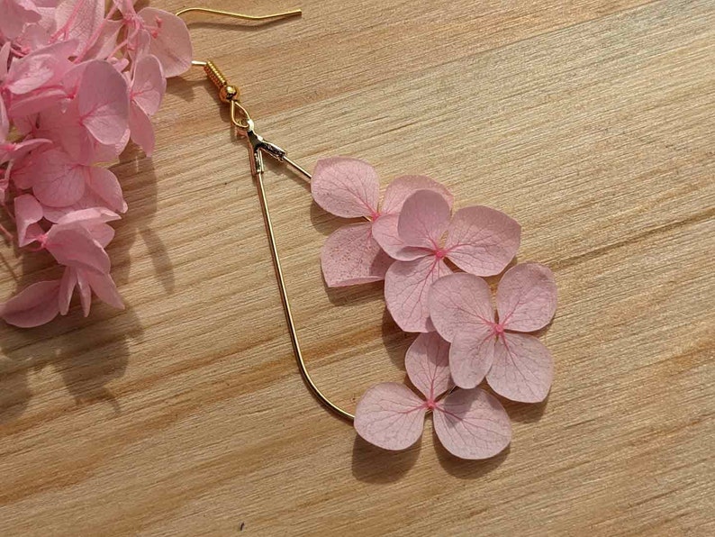 Boucles d'oreilles en vrai fleurs d'hortensia Rose 4