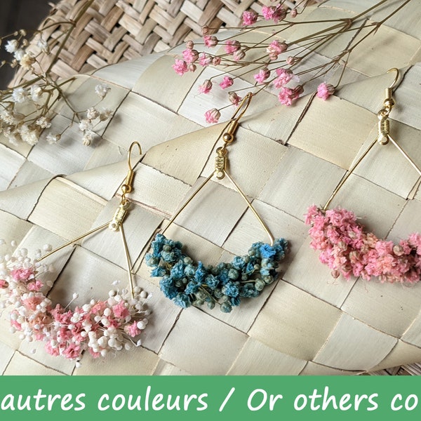 Boucles d'oreille en vrai fleurs Gypsophile