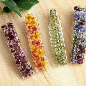 Real flower hair barrette image 1