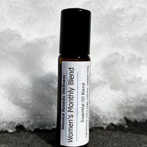 Women&#39;s Monthly Blend Rollerbottle