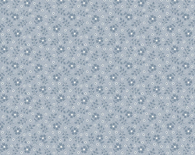 Midnight Garden - Flower Texture Mist by Gerri Robinson for by Riley Blake Designs, 100% Fine Cotton Fabric, C12545-Mist
