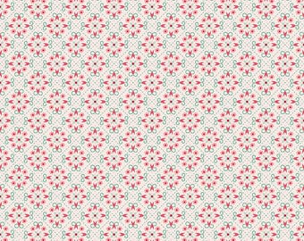 Berry & Sage Wallpaper Latte, 100% Cotton Fabric, C17398-LATTE