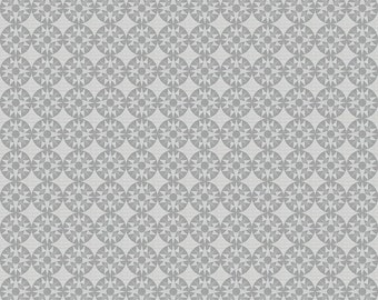 Winter Barn Quilts - Compass Silver by Tara Reed for Riley Blake Designs, 100% Cotton Fabric, C12082