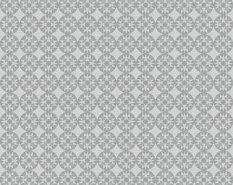Winter Barn Quilts - Compass Silver by Tara Reed for Riley Blake Designs, 100% Cotton Fabric, C12082