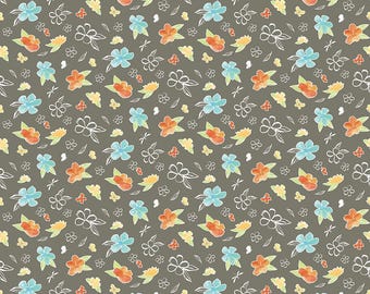 Happy at Home Flowers Gray by Tara Reed for Riley Blake Designs, 100% Fine Cotton, C13702-Gray
