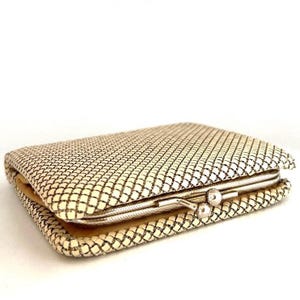 Vintage Metal Sky HY Cream Beige Mesh Purse