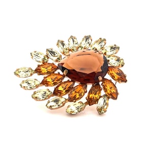 Vintage Autumn Feature Rhinestone Brooch