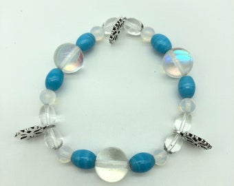 Sparkly winter glass bead bracelet child size