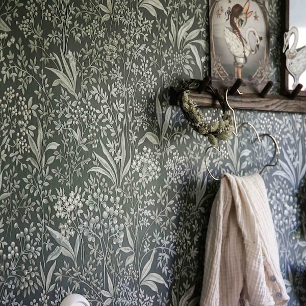 Green Lush Vintage Wallpaper Full Roll Funky Bohemian Wall Decor