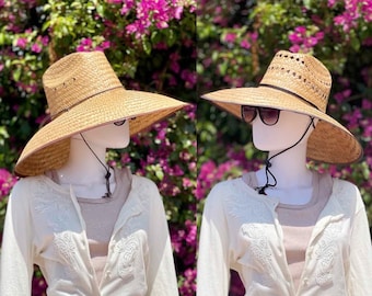 Soldes d'été ! 2 chapeaux de paille faits main offrant une protection maximale contre le soleil, un chapeau de paille géant et un chapeau de paille de jardinage ventilé, tous de culture naturelle.