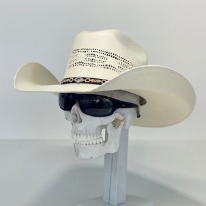 Bullhide Off White Cowboy Straw Hat, Brim size 4” inches, Handmade in Mex. With an elastic sweat bandana. A best seller, Rain cover included