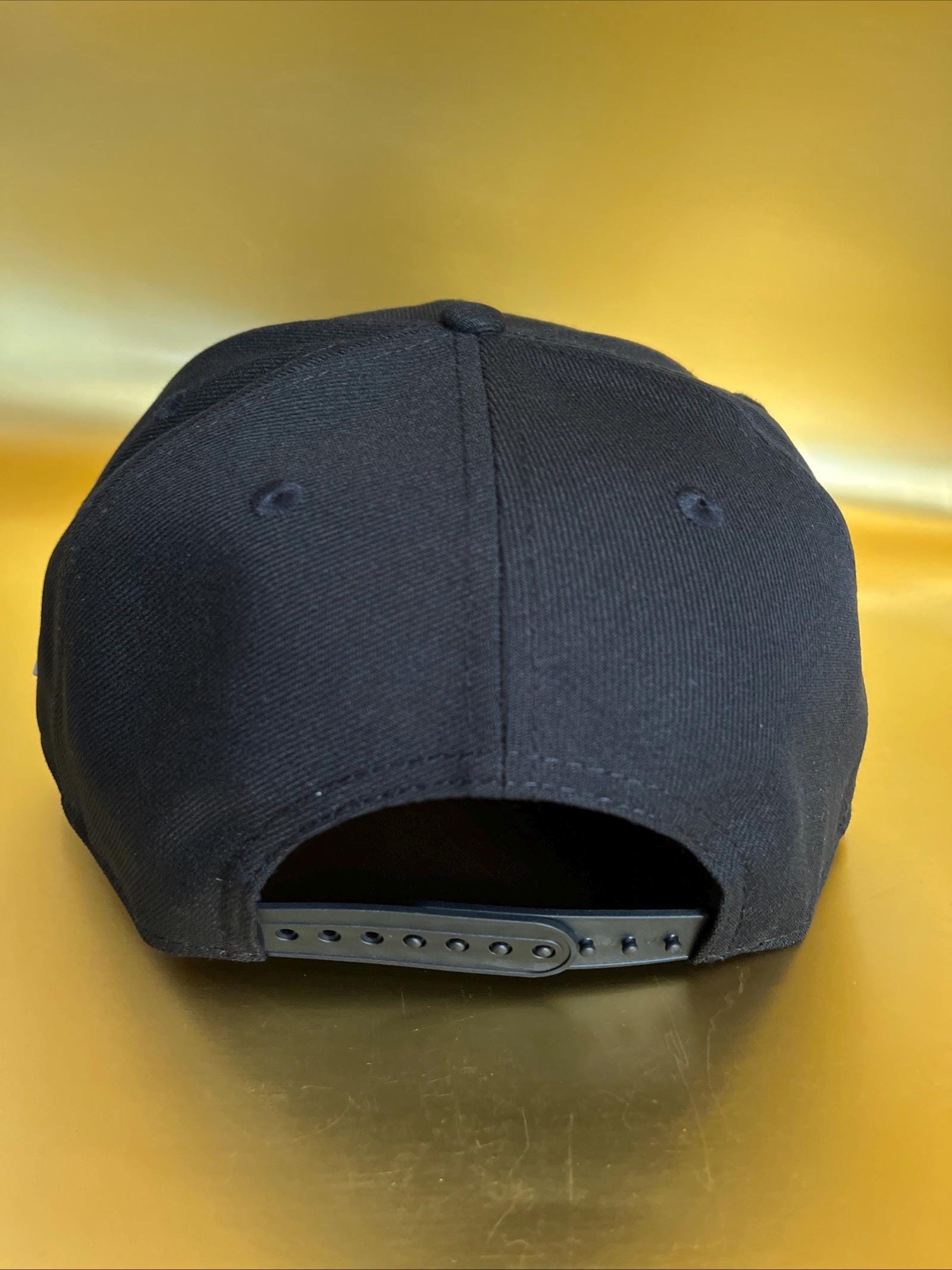 Rare Pewter Shield Las Vegas Raiders Black New Era 9fifty OSFM