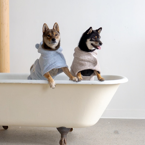 Customizable Dog Bathrobe | High-Quality Cotton | Teddy Ears | Quick Dry | Everyday Luxury | Peignoir pour chien | Dreamy Blue