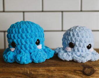 Whimsical Crocheted Octopus - Adorable Ocean-Inspired Amigurumi / Plushie