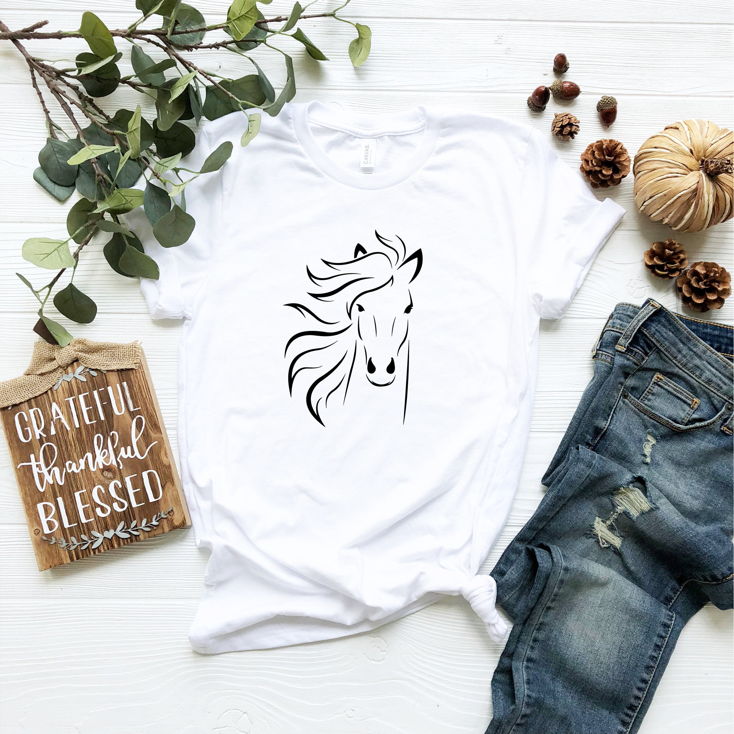 Horse Shirt Horse Tshirt Beautiful Horse Design Cool Gift Etsy