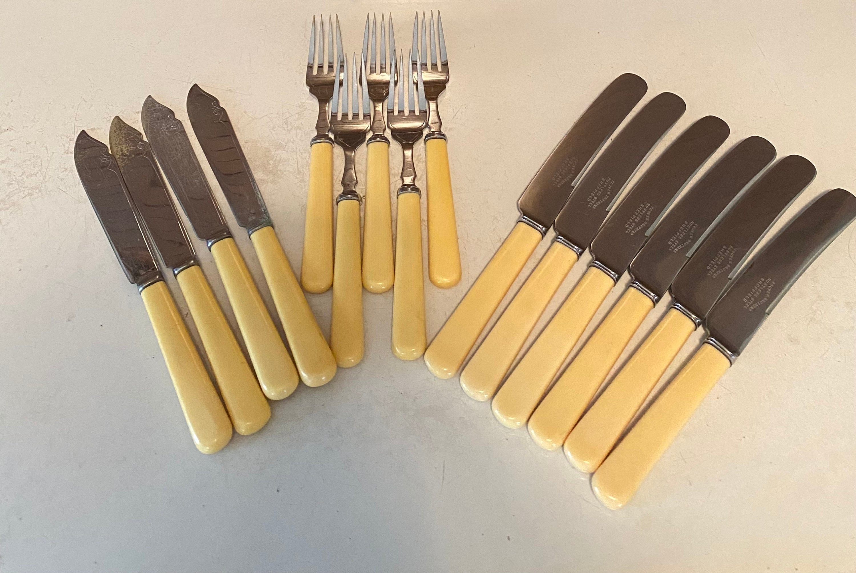 Cream Handle Fork 