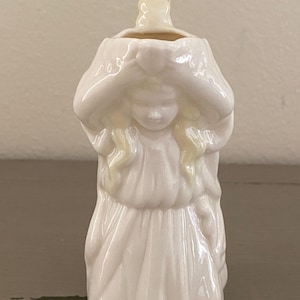 Ceramic Woman Figurine Kneeling - Etsy